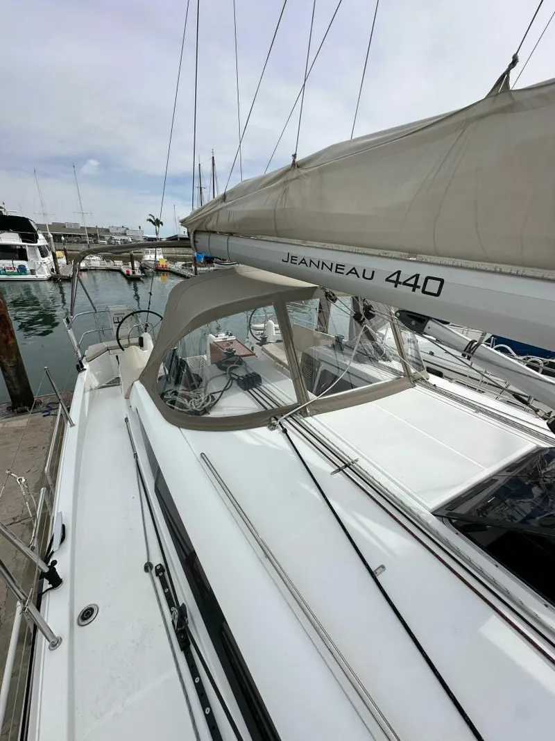 Slide: The Image of Jeanneau 440 Sun Odyssey 2019 - 5089618