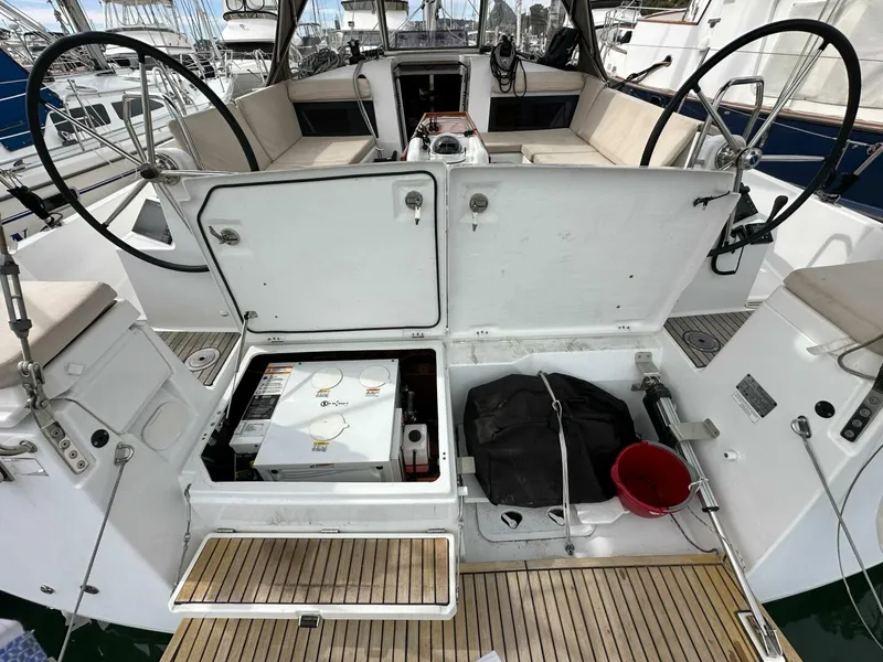 Slide: The Image of Jeanneau 440 Sun Odyssey 2019 - 5089629