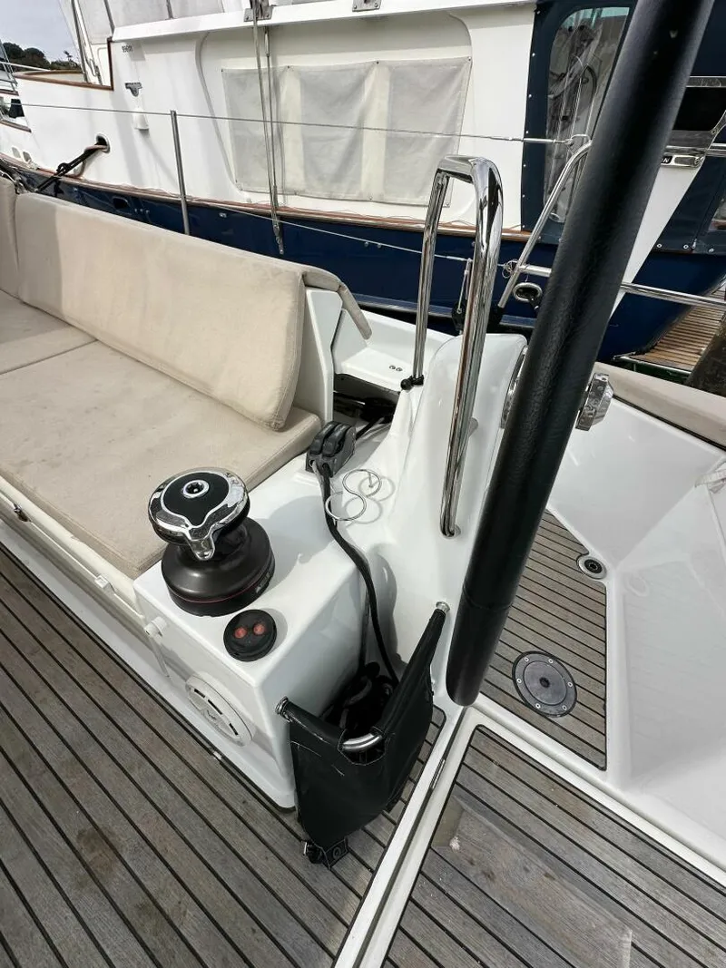 Slide: The Image of Jeanneau 440 Sun Odyssey 2019 - 5089639