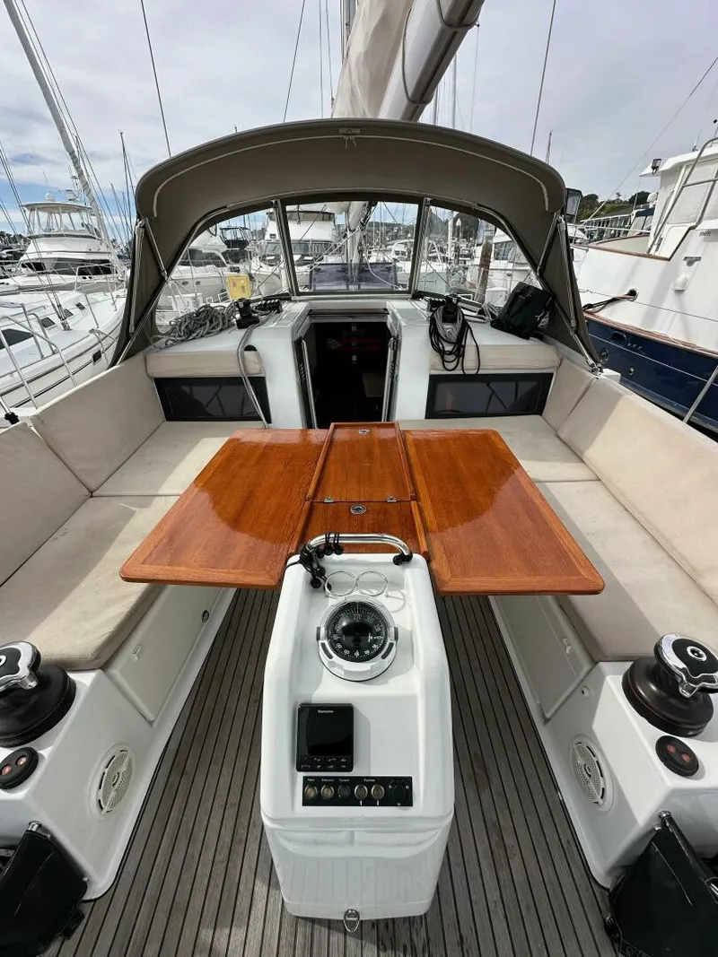 Slide: The Image of Jeanneau 440 Sun Odyssey 2019 - 5089643