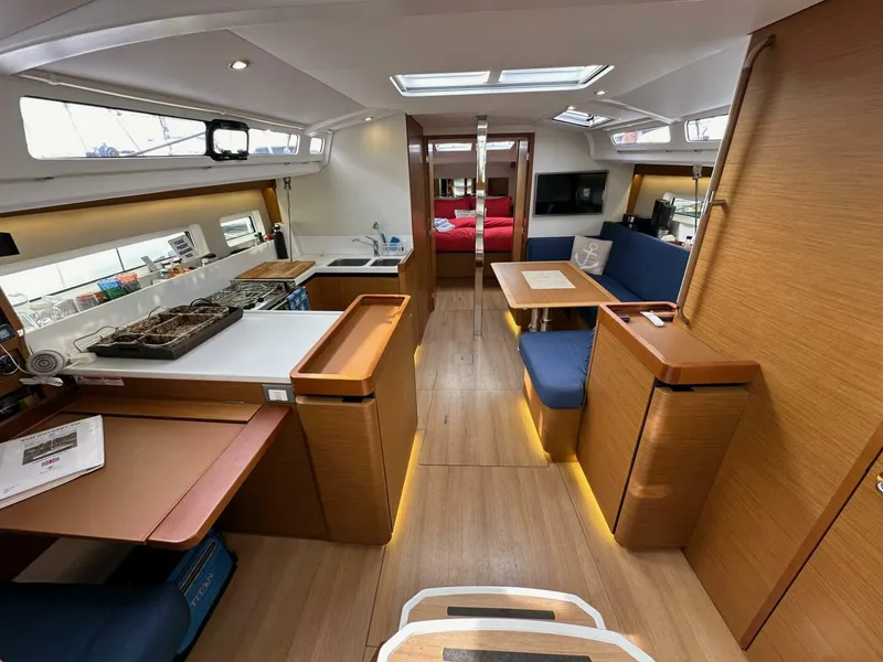 Slide: The Image of Jeanneau 440 Sun Odyssey 2019 - 5089648