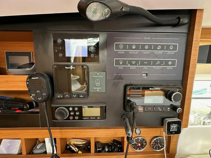 Slide: The Image of Jeanneau 440 Sun Odyssey 2019 - 5089654