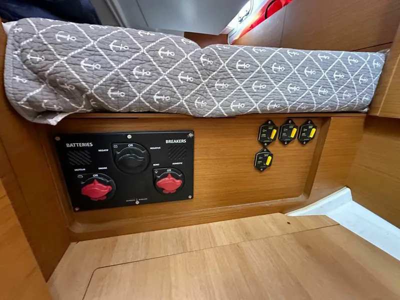 Slide: The Image of Jeanneau 440 Sun Odyssey 2019 - 5089657