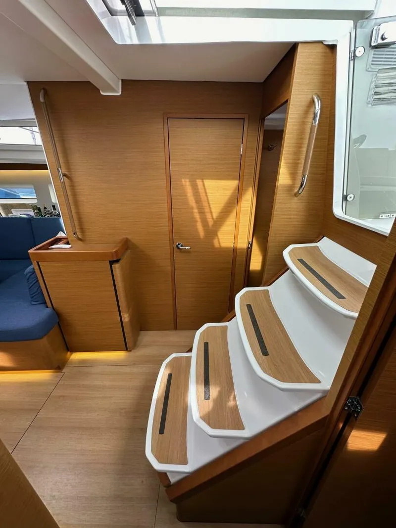 Slide: The Image of Jeanneau 440 Sun Odyssey 2019 - 5089660