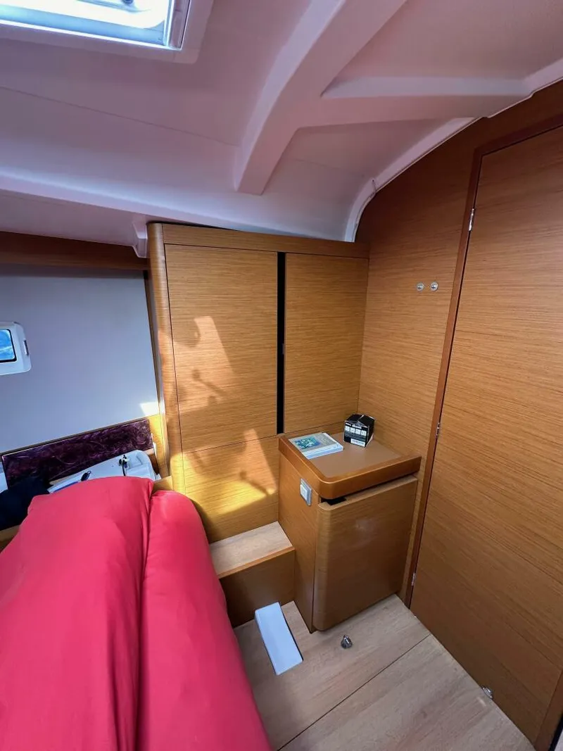 Slide: The Image of Jeanneau 440 Sun Odyssey 2019 - 5089686