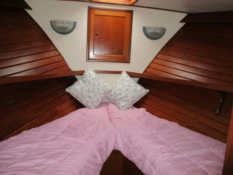 Slide: The Image of Kong & Halvorsen 51 1982 - 5089952