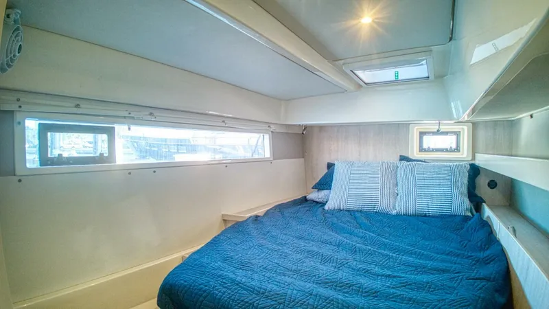 Slide: The Image of Leopard 48 2015 - 5090775