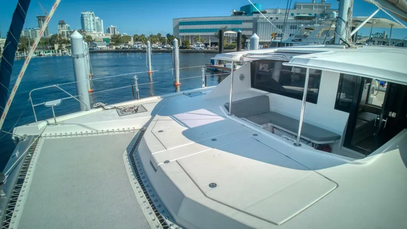 Slide: The Image of Leopard 48 2015 - 5090840