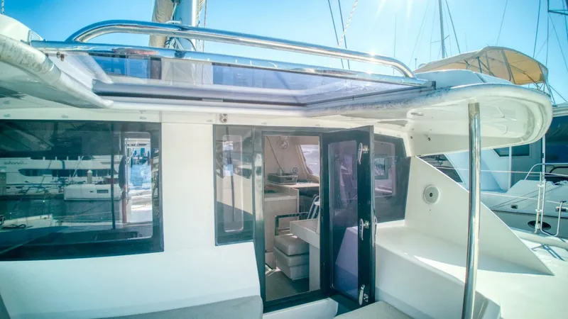 Slide: The Image of Leopard 48 2015 - 5090845