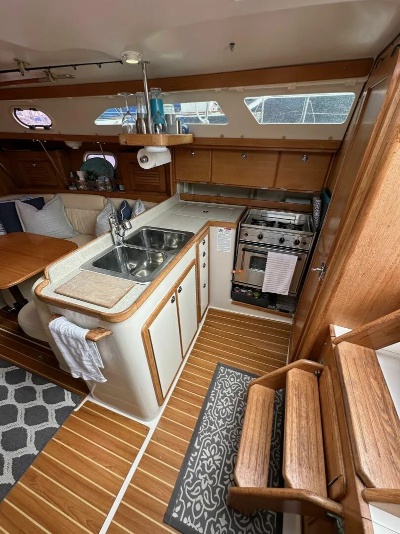 Slide: The Image of Catalina 34 MKII 2006 - 5091210