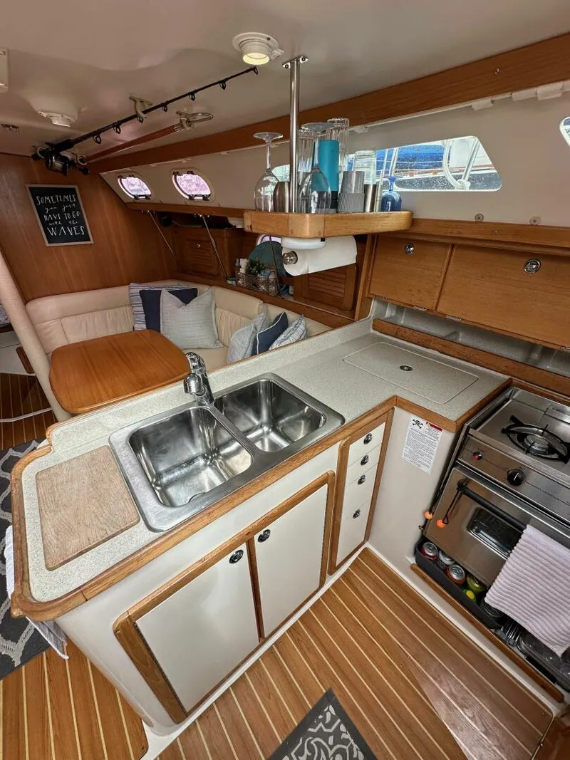 Slide: The Image of Catalina 34 MKII 2006 - 5091211