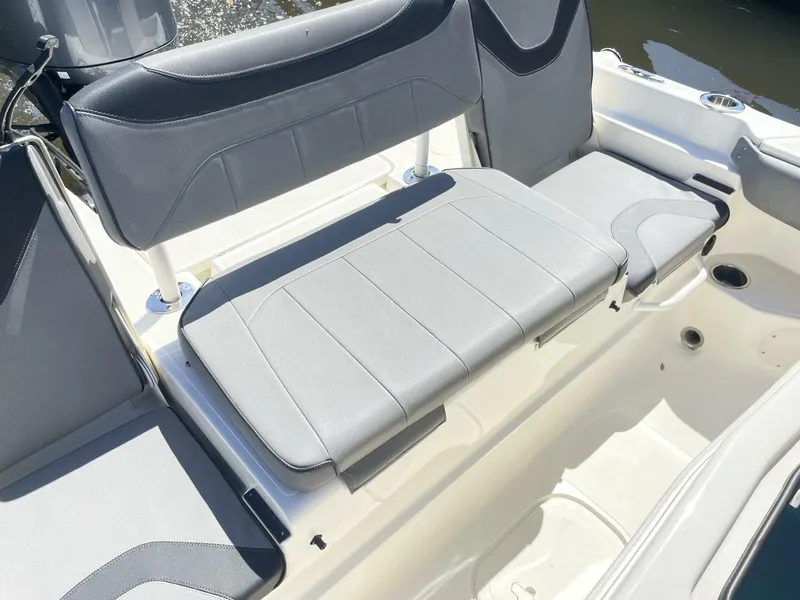 Slide: The Image of Skeeter SX2550 2022 - 5091596