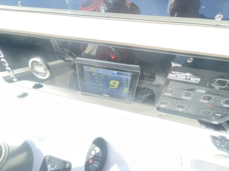 Slide: The Image of Skeeter SX2550 2022 - 5091618