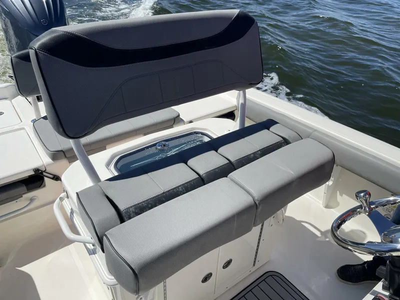 Slide: The Image of Skeeter SX2550 2022 - 5091661