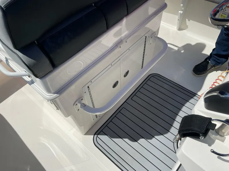 Slide: The Image of Skeeter SX2550 2022 - 5091663