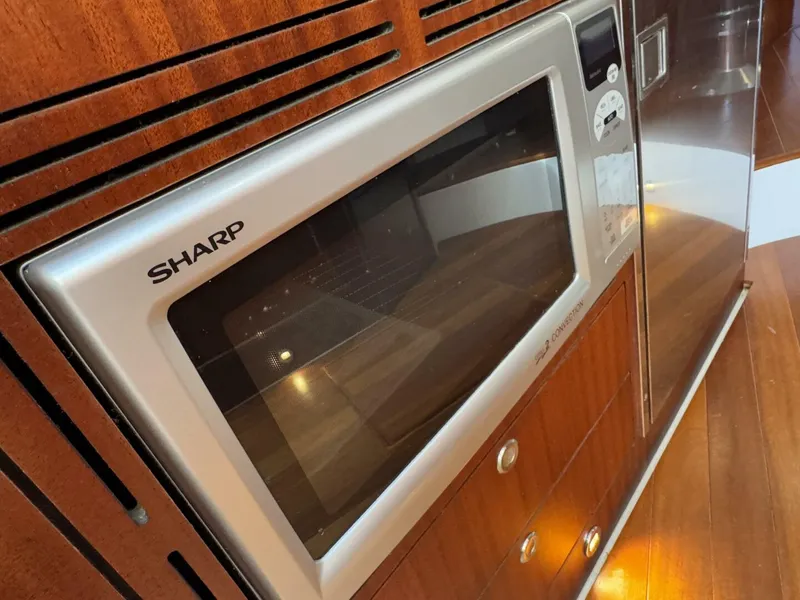 Slide: The Image of Pursuit 365i Sport Coupe 2015 - 5092196