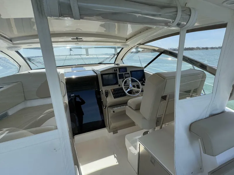 Slide: The Image of Pursuit 365i Sport Coupe 2015 - 5092233