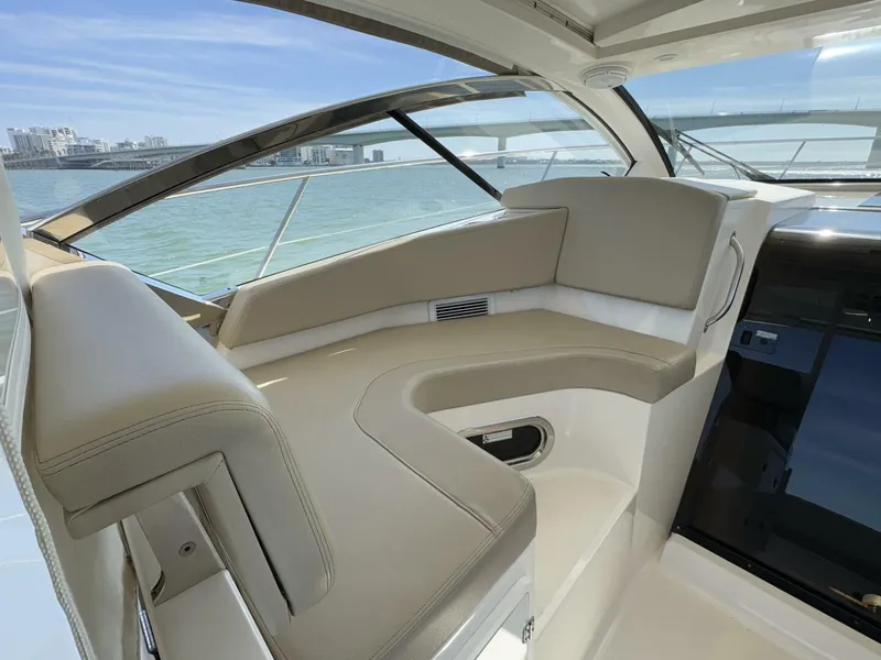 Slide: The Image of Pursuit 365i Sport Coupe 2015 - 5092239