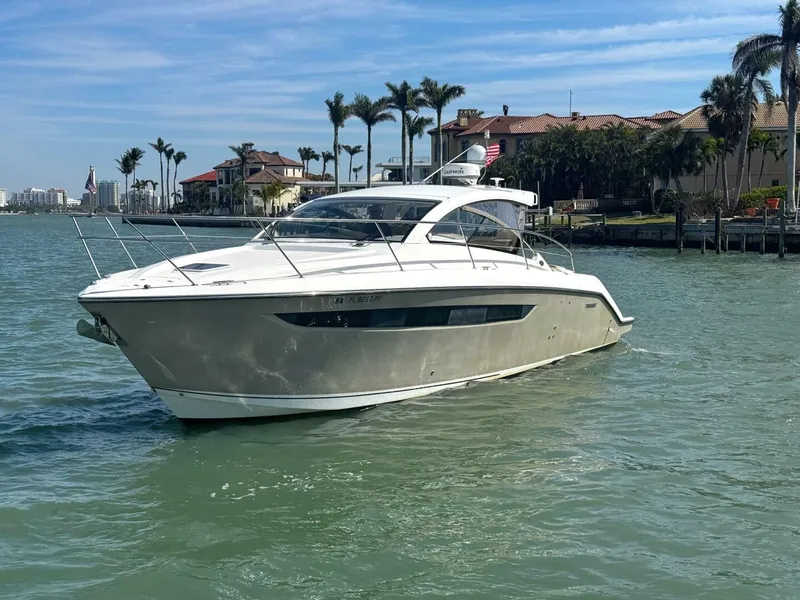 Slide: The Image of Pursuit 365i Sport Coupe 2015 - 5092171