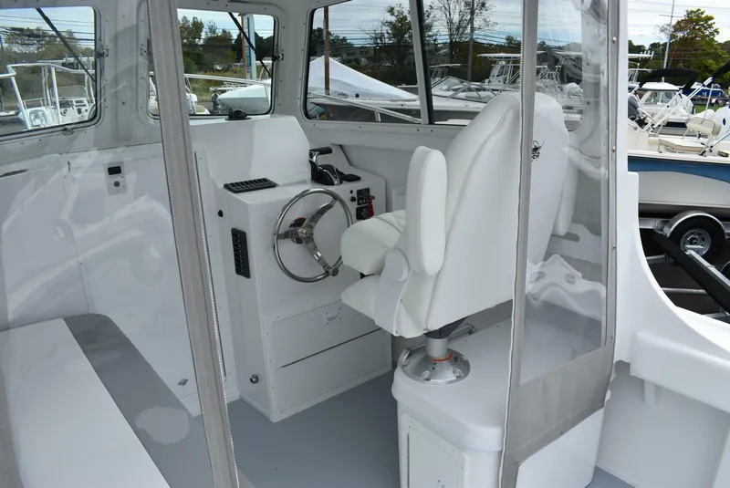 Slide: The Image of Steiger Craft 255 Miami 2025 - 5092122