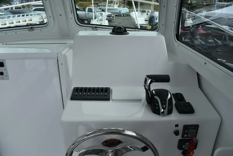 Slide: The Image of Steiger Craft 255 Miami 2025 - 5092127