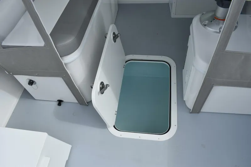 Slide: The Image of Steiger Craft 255 Miami 2025 - 5092130