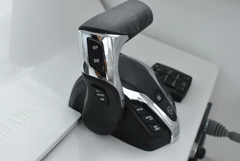 Slide: The Image of Steiger Craft 255 Miami 2025 - 5092137