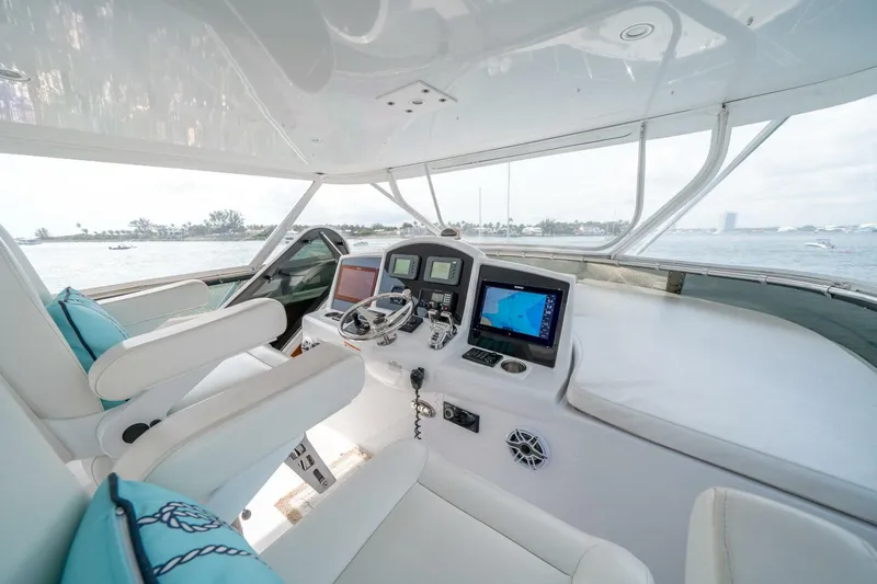 Slide: The Image of Hatteras 64 Motoryacht 2008 - 5262111