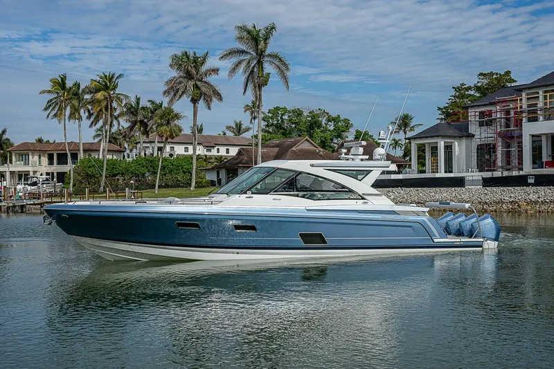 Slide: The Image of Formula 430 All Sport Crossover 2022 - 5093581