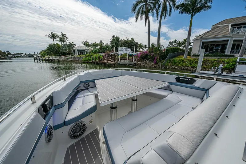 Slide: The Image of Formula 430 All Sport Crossover 2022 - 5093590