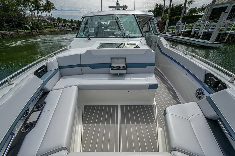 Slide: The Image of Formula 430 All Sport Crossover 2022 - 5093594