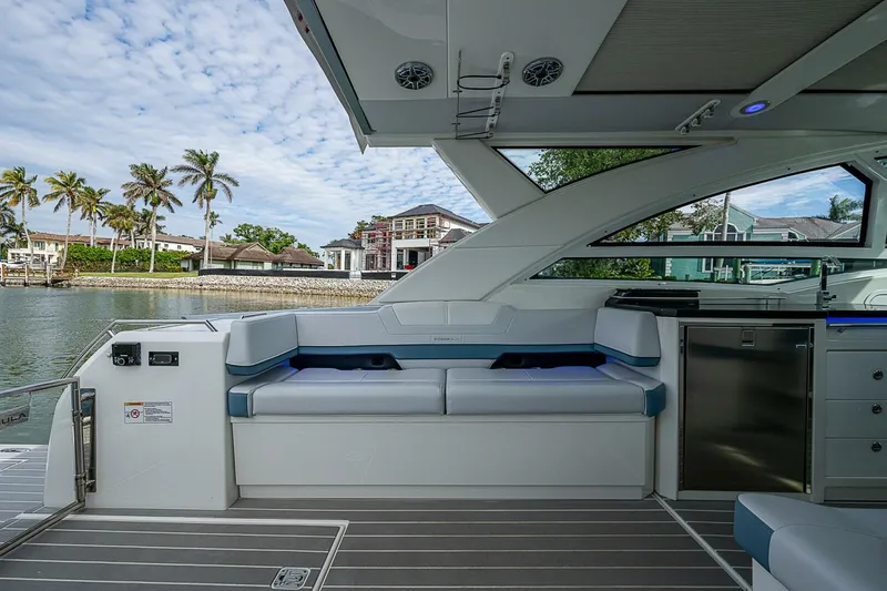 Slide: The Image of Formula 430 All Sport Crossover 2022 - 5093634