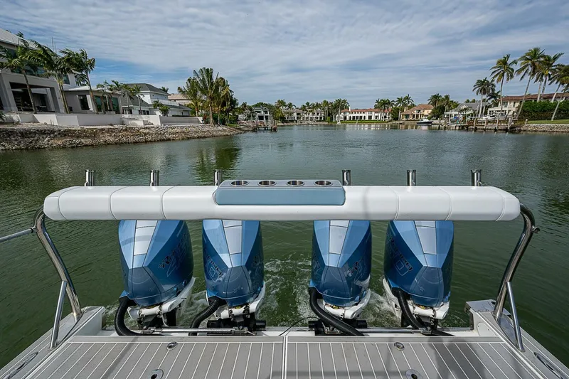 Slide: The Image of Formula 430 All Sport Crossover 2022 - 5093635