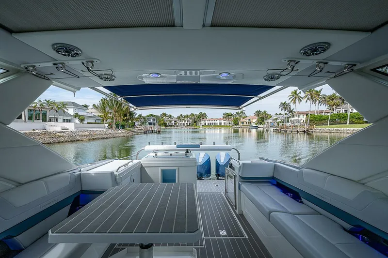 Slide: The Image of Formula 430 All Sport Crossover 2022 - 5093645