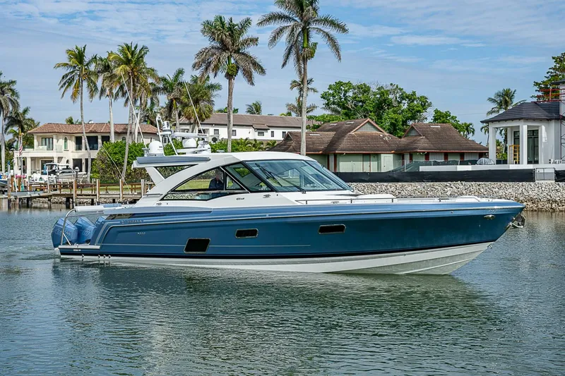 Slide: The Image of Formula 430 All Sport Crossover 2022 - 5093576