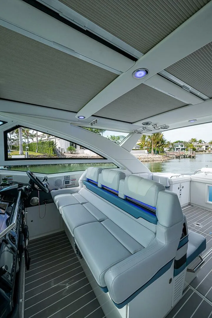 Slide: The Image of Formula 430 All Sport Crossover 2022 - 5093652