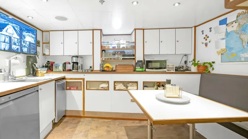 Slide: The Image of Royal Denship Motor Yacht 2003 - 5178573