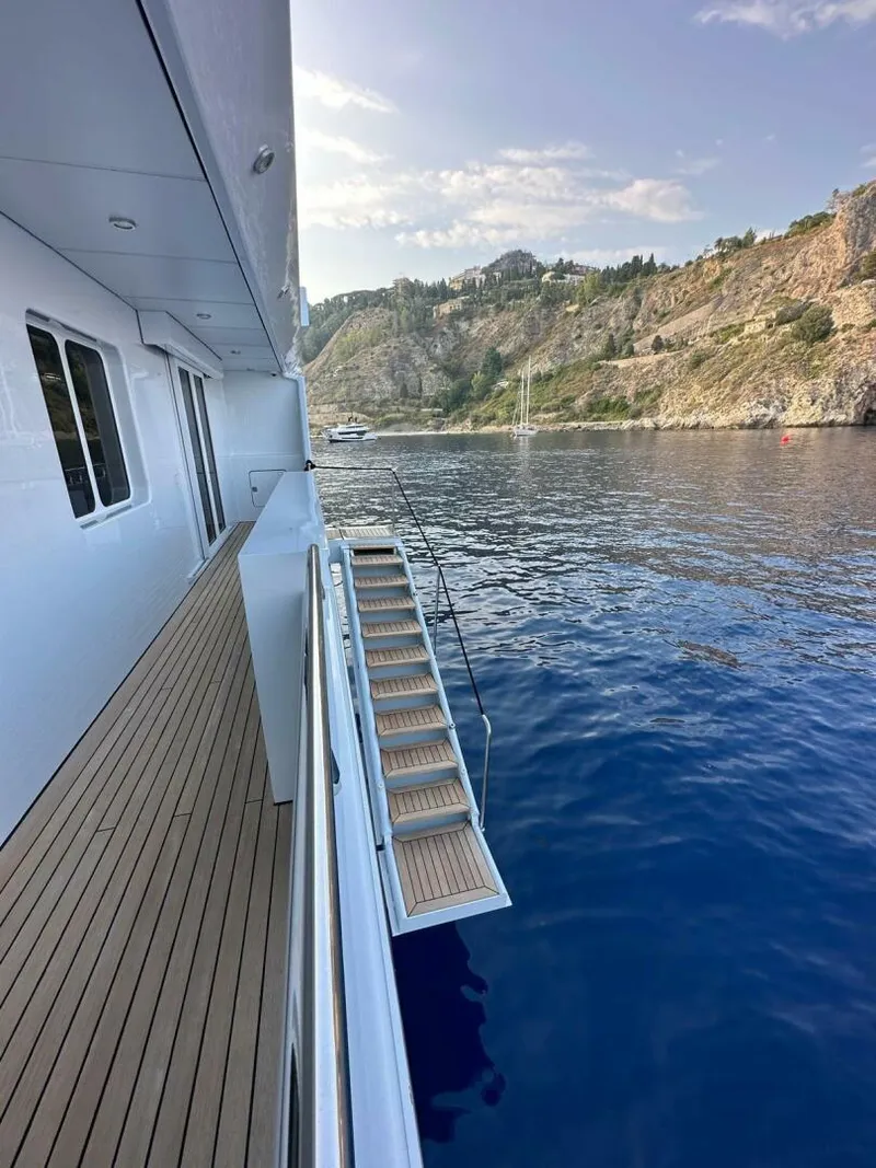 Slide: The Image of Royal Denship Motor Yacht 2003 - 5766824