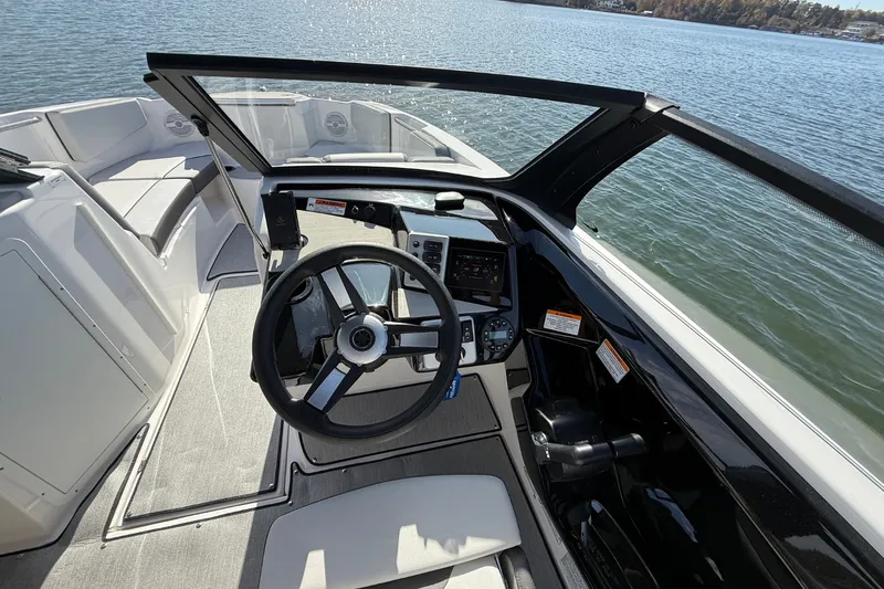 Slide: The Image of Yamaha AR220 2026 - 18