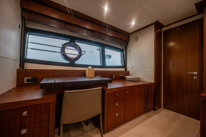 Slide: The Image of Sunseeker 75 2015 - 5095350