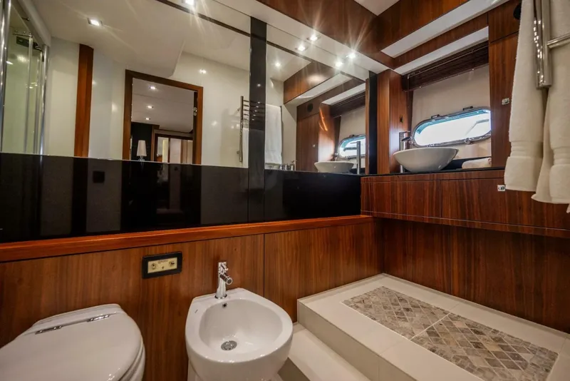 Slide: The Image of Sunseeker 75 2015 - 5095359