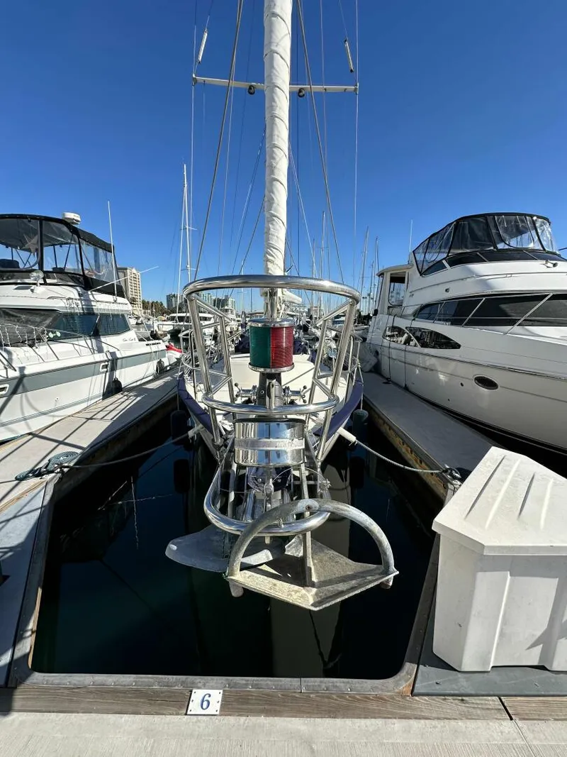 Slide: The Image of Pacific Seacraft 40 Voyager 1998 - 5095845