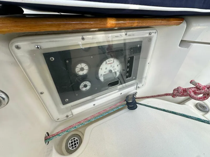 Slide: The Image of Pacific Seacraft 40 Voyager 1998 - 5095880