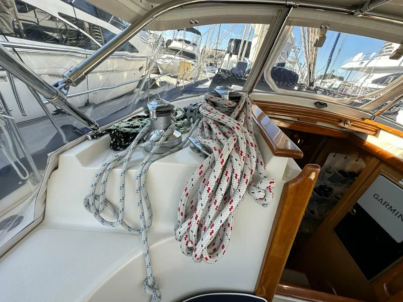 Slide: The Image of Pacific Seacraft 40 Voyager 1998 - 5095884