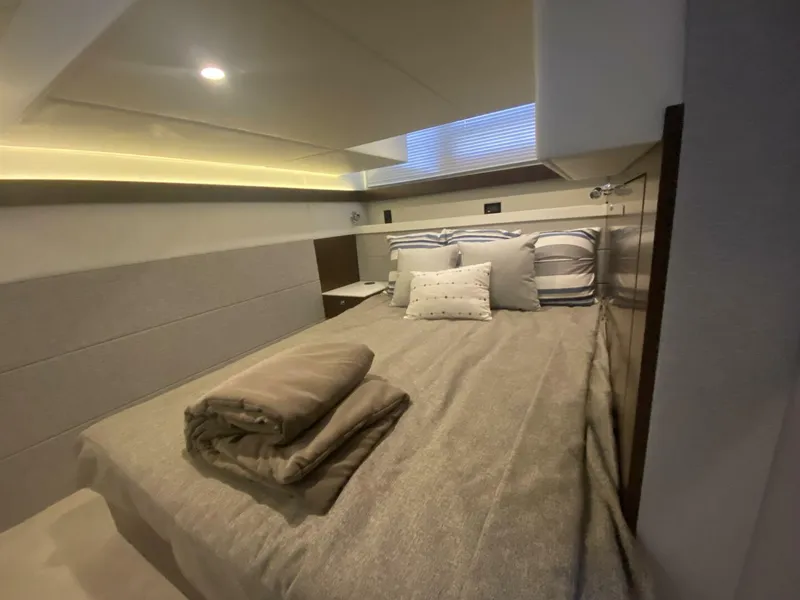 Slide: The Image of Cruisers 42 Cantius 2023 - 5096507