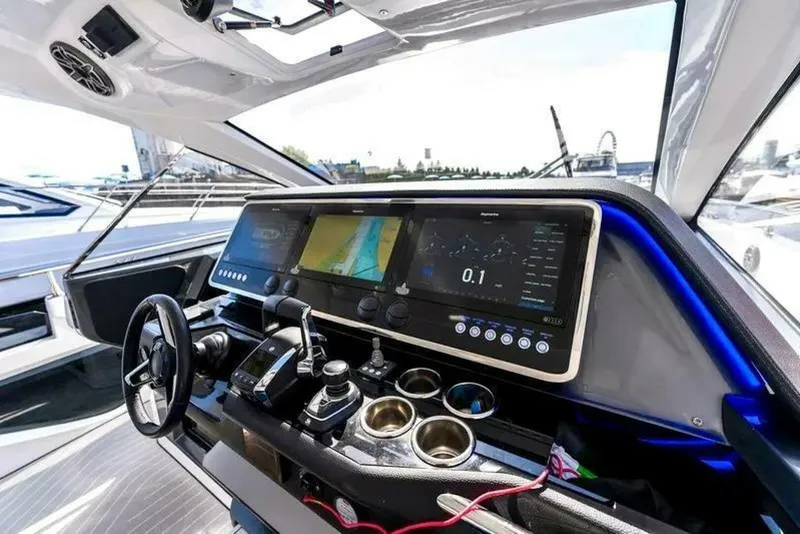 Slide: The Image of Azimut 47 Verve 2023 - 5096716