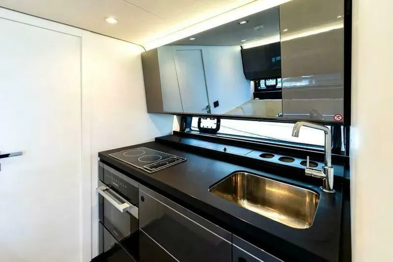 Slide: The Image of Azimut 47 Verve 2023 - 5096725