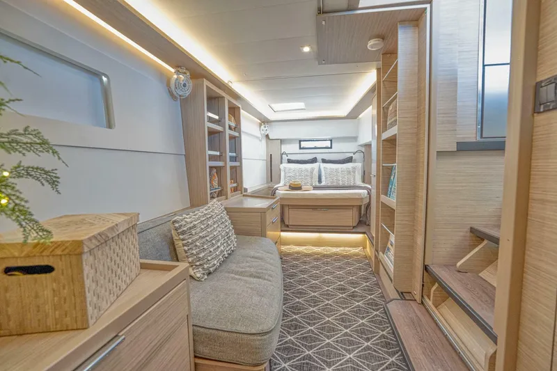 Slide: The Image of Lagoon 46 2024 - 5097277