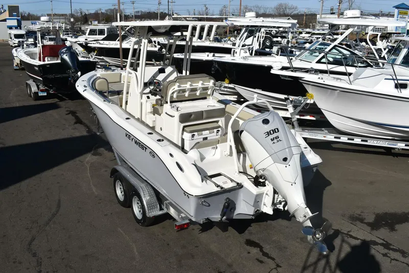 Slide: The Image of Key West 239FS 2024 - 5097511
