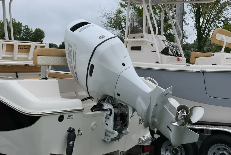 Slide: The Image of Sea Chaser 22HFC 2023 - 5098076